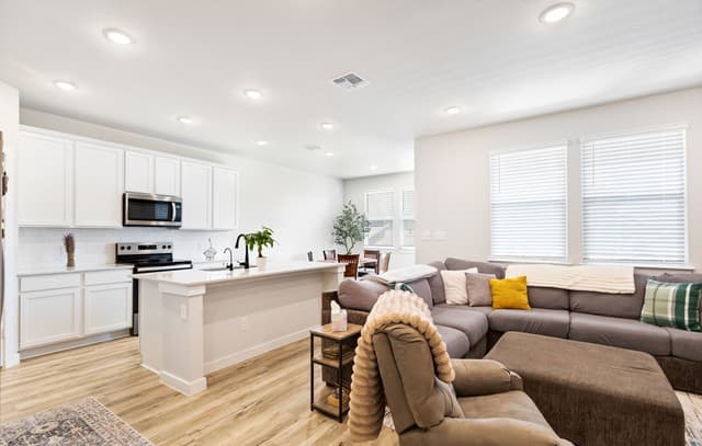rental at 235  Brook Shadow in Cibolo, TX — photo 5