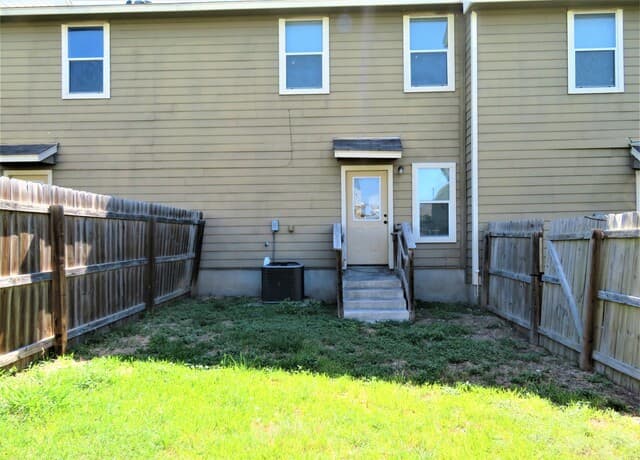 rental at 14107  Veneto Dr Unit 1 in San Antonio, TX — photo 2