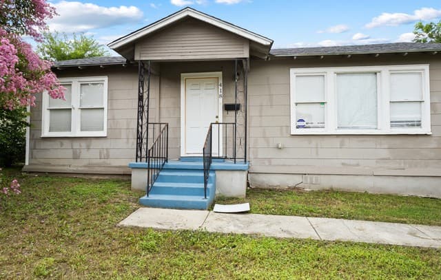 rental at 418  Mcdougal Ave in San Antonio, TX — photo 4