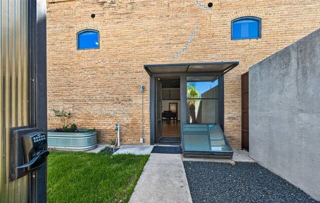 rental at 612  High Unit 1 in Comfort, TX — photo 2