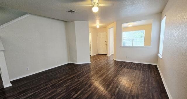 rental at 8015  Thicket Pass in San Antonio, TX — photo 5