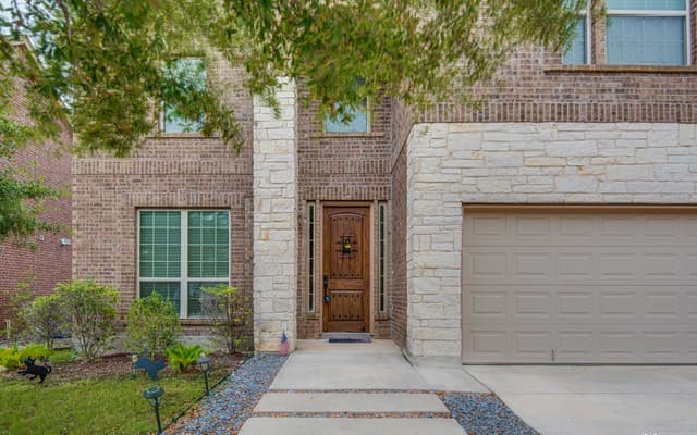 rental at 562  White Canyon in San Antonio, TX — photo 3