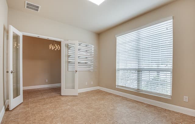 rental at 562  White Canyon in San Antonio, TX — photo 5