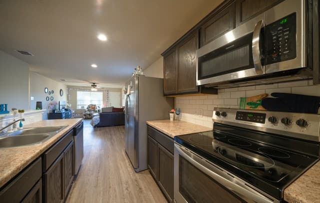 rental at 3206  Shane Rd in San Antonio, TX — photo 5