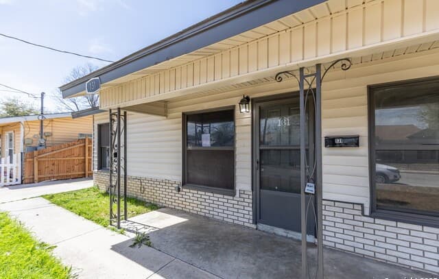 rental at 131  Harald in San Antonio, TX — photo 2