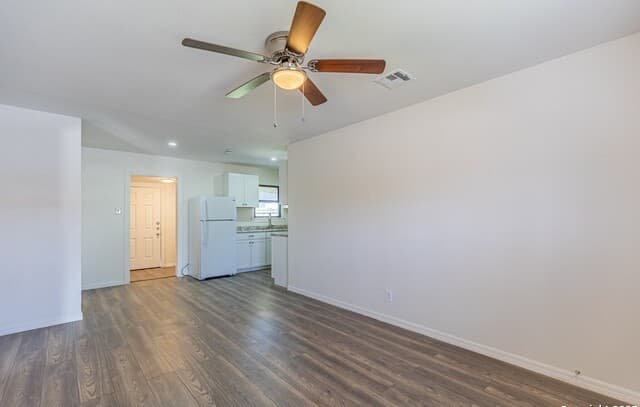 rental at 131  Harald in San Antonio, TX — photo 5