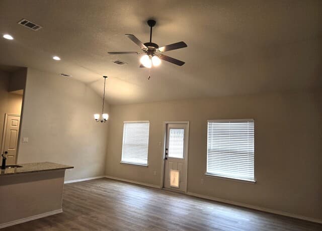 rental at 217  Kaspar Way in New Braunfels, TX — photo 4