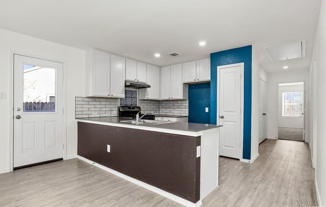 rental at 13528  Barton Cv in San Antonio, TX — photo 4