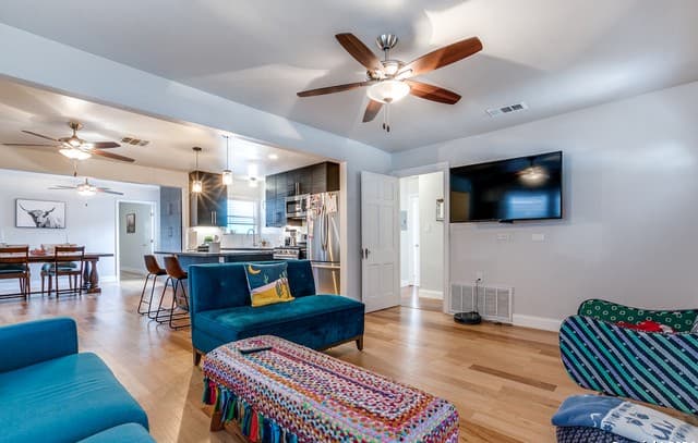 rental at 721  Elmwood Dr in San Antonio, TX — photo 5