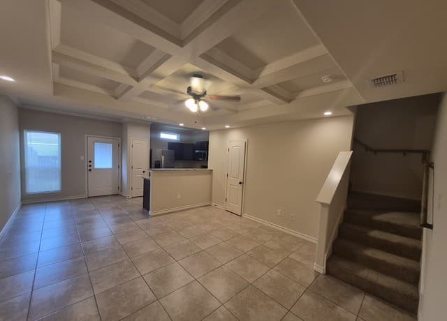 rental at 7011  Micayla Cove Unit 102 in San Antonio, TX — photo 2