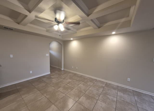 rental at 7011  Micayla Cove Unit 102 in San Antonio, TX — photo 5