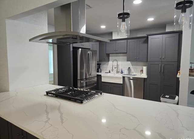 rental at 122  Leming in San Antonio, TX — photo 2