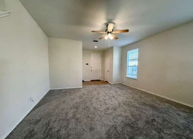 rental at 9927  Tampke Falls in San Antonio, TX — photo 2