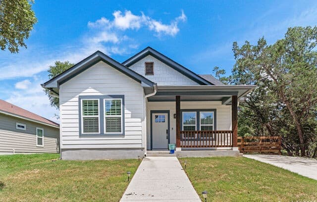 rental at 1125  Cedar Grove Trl in Spring Branch, TX — photo 3