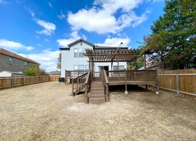 rental at 2510  Village Pkwy in San Antonio, TX — photo 5
