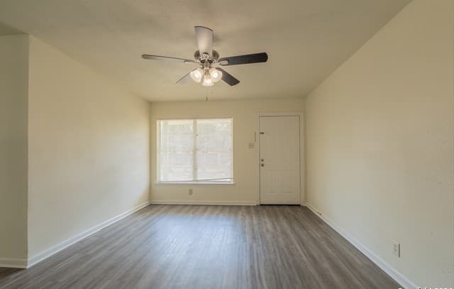 rental at 131  Brettonwood Dr in San Antonio, TX — photo 5