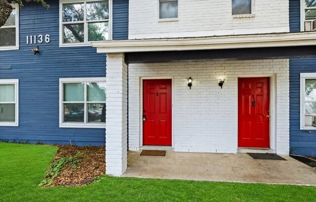 rental at 11136  El Sendero Unit 2 in San Antonio, TX — photo 2