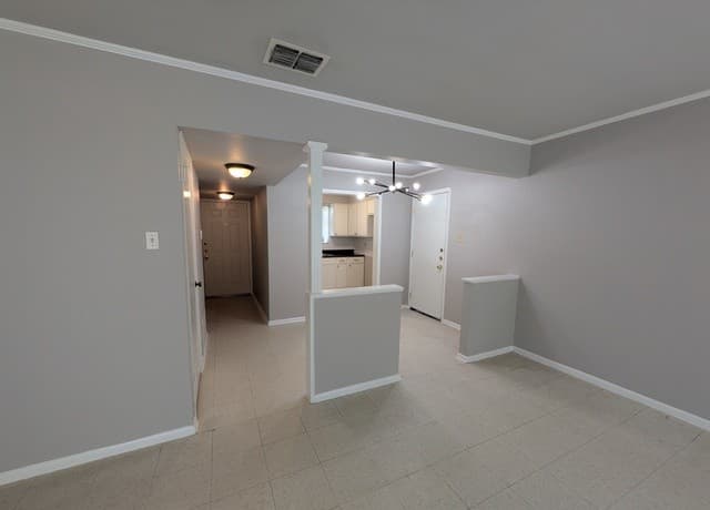 2-bedroom rental at 503 Southtrail Dr in San Antonio, TX — photo 1