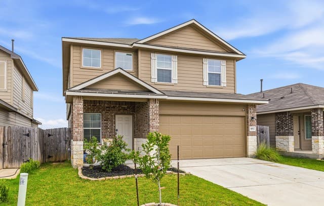 rental at 10512  Gala Blvd in San Antonio, TX — photo 4