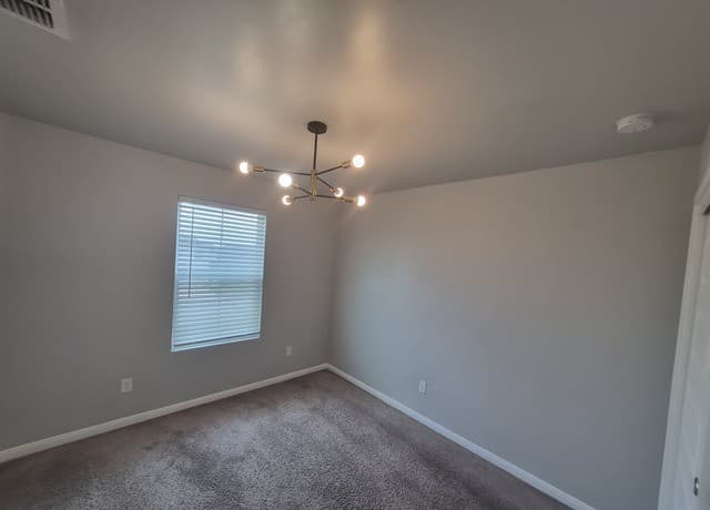 rental at 13023  Kathleen St. in St.Hedwig, TX — photo 5