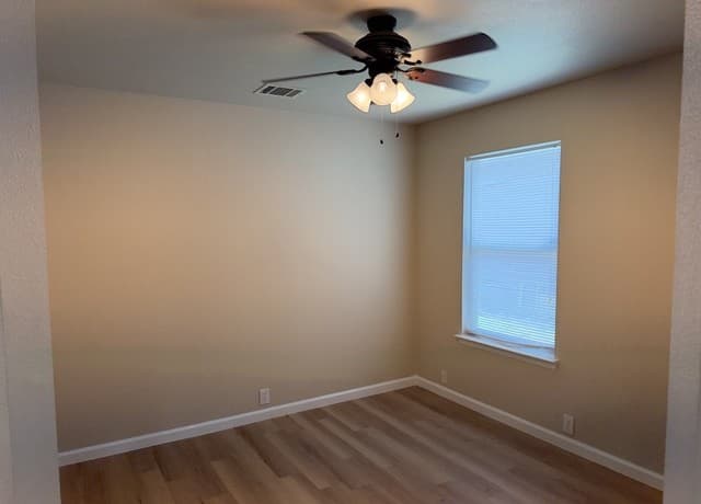 rental at 927  Rustling Cv in San Antonio, TX — photo 5
