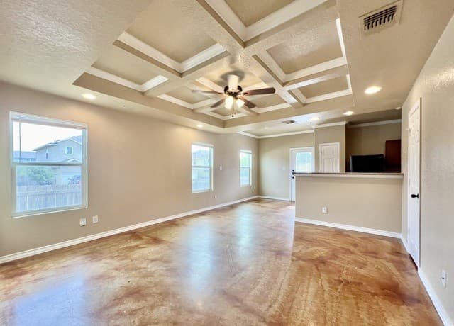 3-bedroom rental at 14103 Veneto Dr Unit 1 in San Antonio, TX — photo 2