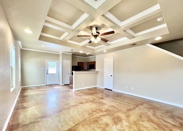 3-bedroom rental at 14103 Veneto Dr Unit 1 in San Antonio, TX — photo 4