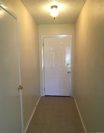 rental at 501  Marilyn Dr in Schertz, TX — photo 2