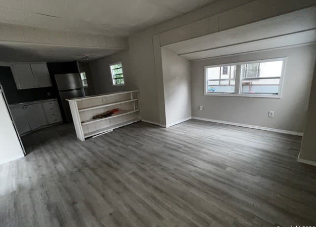 rental at 1311 W Hein Rd Unit 16 in San Antonio, TX — photo 4