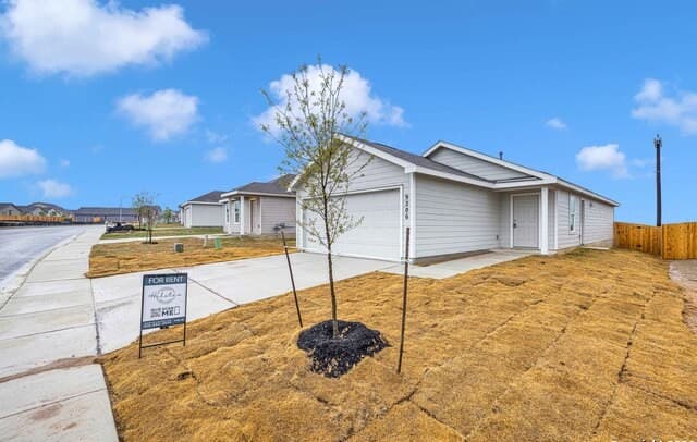rental at 9206  Selene Pl in San Antonio, TX — photo 2