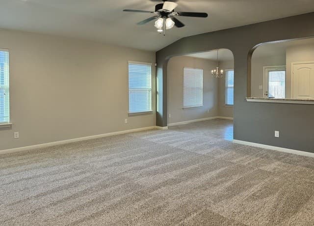 rental at 2249  Olive Hill in New Braunfels, TX — photo 5