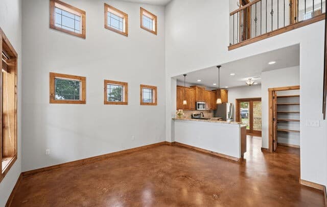 rental at 1694  Gruene Vineyard Crossing in New Braunfels, TX — photo 2