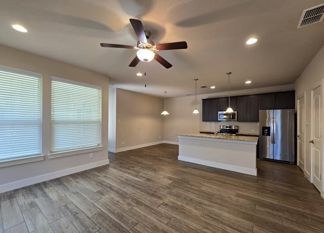 rental at 750  Milestone Park in New Braunfels, TX — photo 5