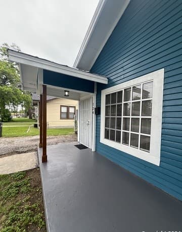 rental at 124  Wiggins Pl in San Antonio, TX — photo 5