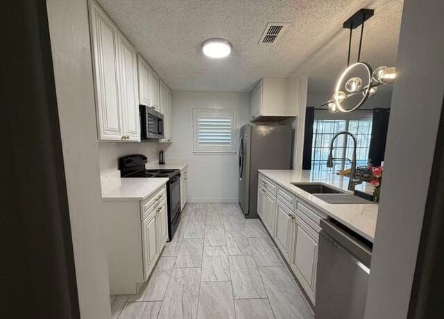 rental at 3018  War Arrow in San Antonio, TX — photo 3