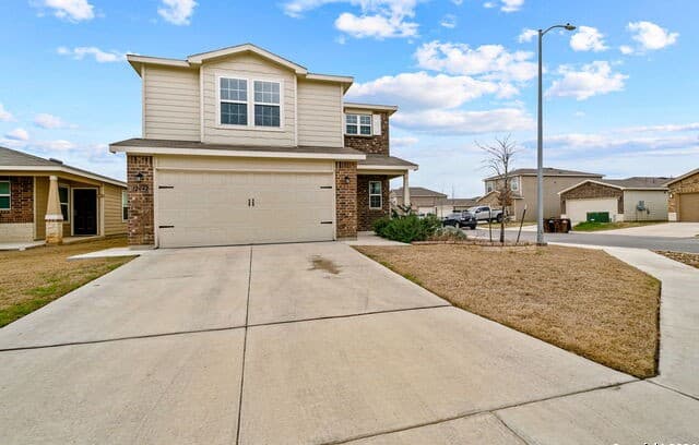 rental at 12042  Silver Lgt in San Antonio, TX — photo 2