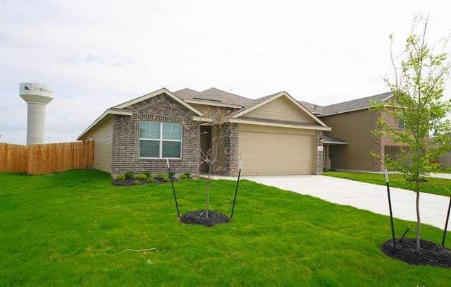 rental at 336  Great Raft in Cibolo, TX — photo 3