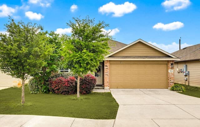 rental at 9514  Cord Grass in San Antonio, TX — photo 1