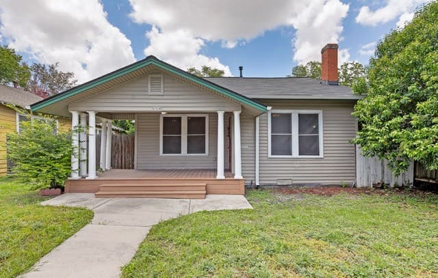 rental at 510  Avant Ave in San Antonio, TX — photo 2