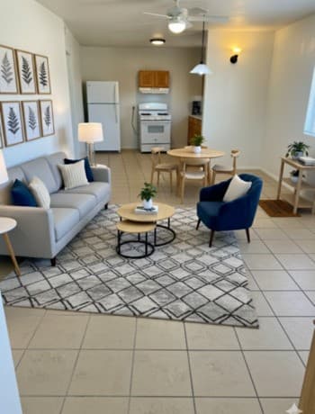 rental at 144 W Villaret Blvd Unit 122 in San Antonio, TX — photo 2
