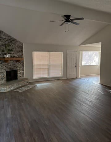 rental at 9619  Annandale in San Antonio, TX — photo 2