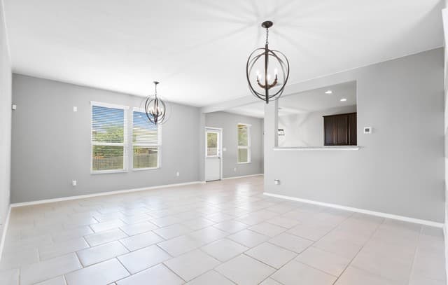rental at 11713  Silver Sky in San Antonio, TX — photo 5