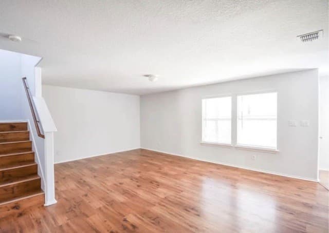 rental at 3418  Aranda Fields in Converse, TX — photo 5