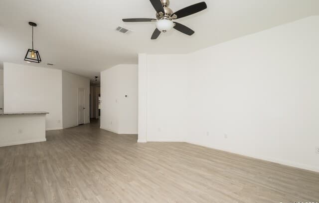 rental at 4434  Revetment Way in San Antonio, TX — photo 3