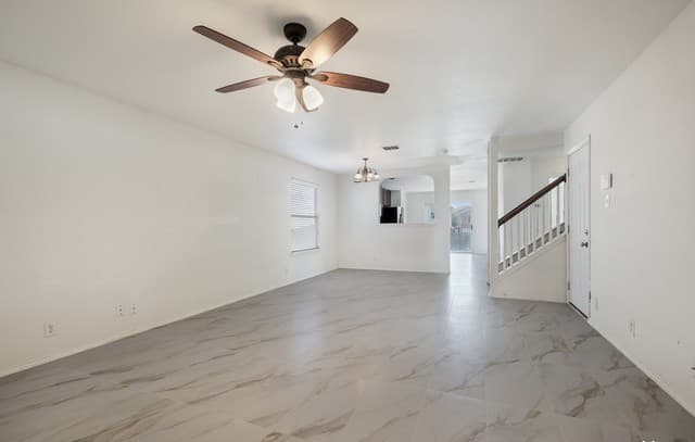 rental at 426  Reba in Converse, TX — photo 2