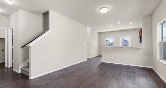 rental at 5915  Poolside Park in Converse, TX — photo 2