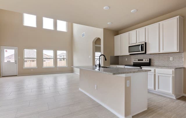 rental at 3640  Wet Cloud Dr in New Braunfels, TX — photo 2