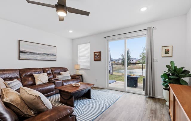rental at 13225  Hagerd Loop in St Hedwig, TX — photo 3