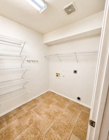 rental at 9006  Pinseeker in Selma, TX — photo 5