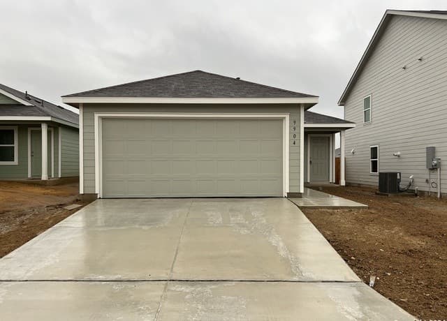 rental at 9904  Wye Mill in San Antonio, TX — photo 2